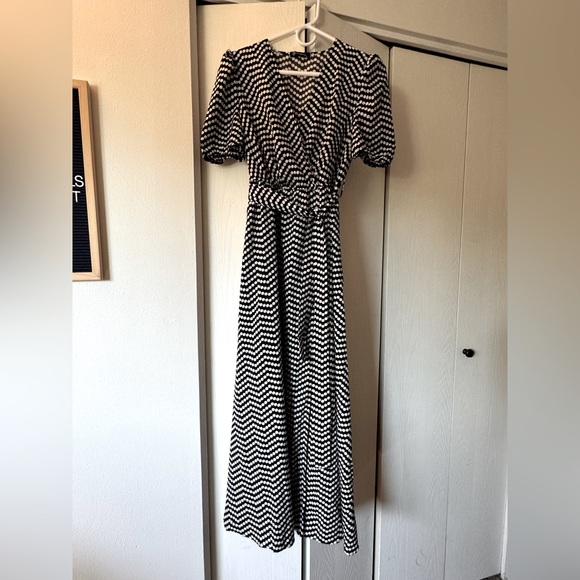PrettyGarden Dresses & Skirts - Black and White Chevron Maxi Dress
